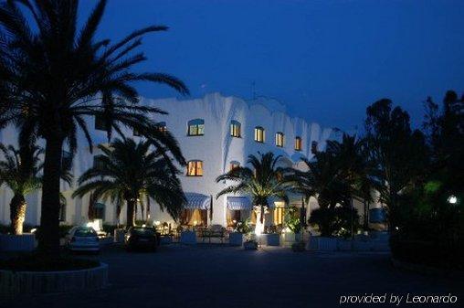 Hotel Azzolini Villagrazia Di Carini Exterior foto
